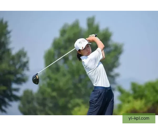 高球女子比杆赛最后一轮 陈暄尹名列第40